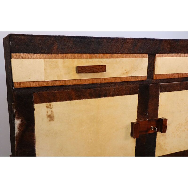 Credenza bassa vintage in noce e cuoio, 1950