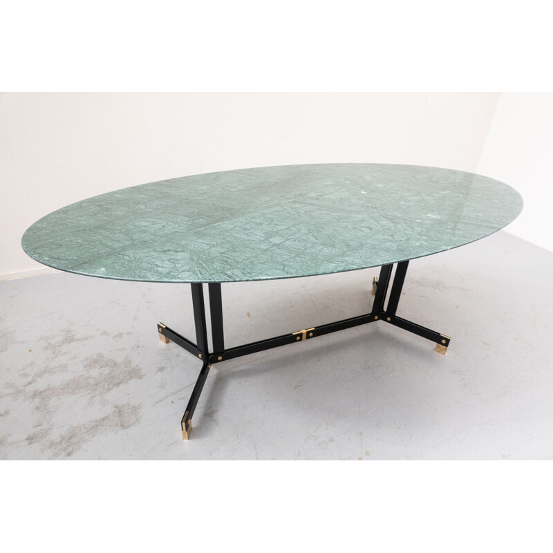 Mid-Century modern oval dining table in green marble by Ignazio Gardella, 1950s