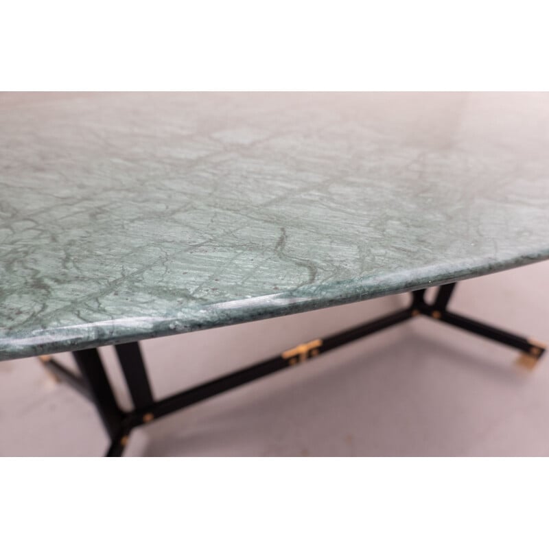 Mid-Century modern oval dining table in green marble by Ignazio Gardella, 1950s