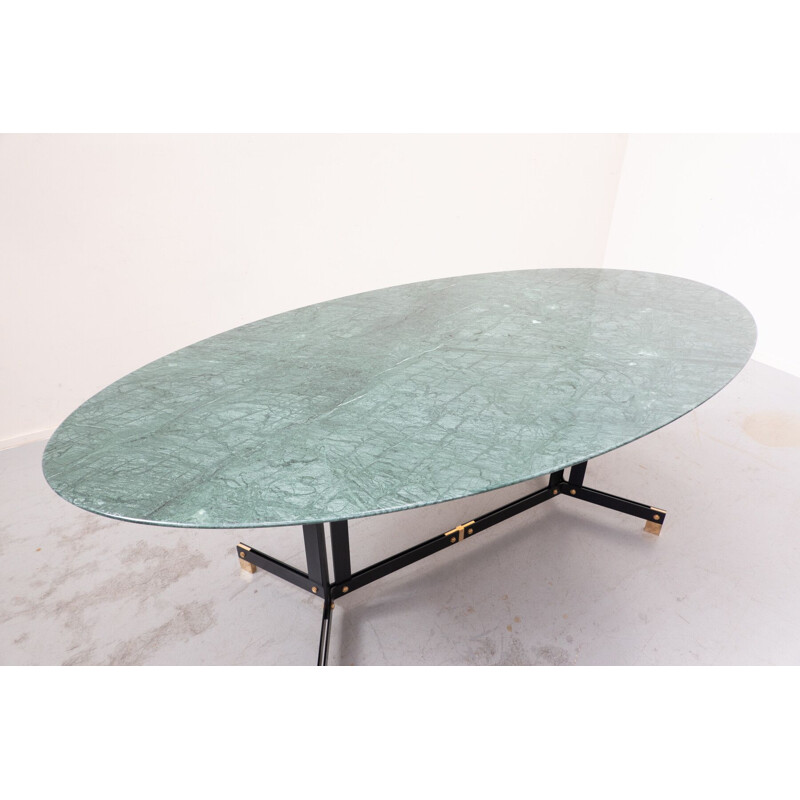 Table ovale en marbre vert par Ignazio Gardella, 1950
