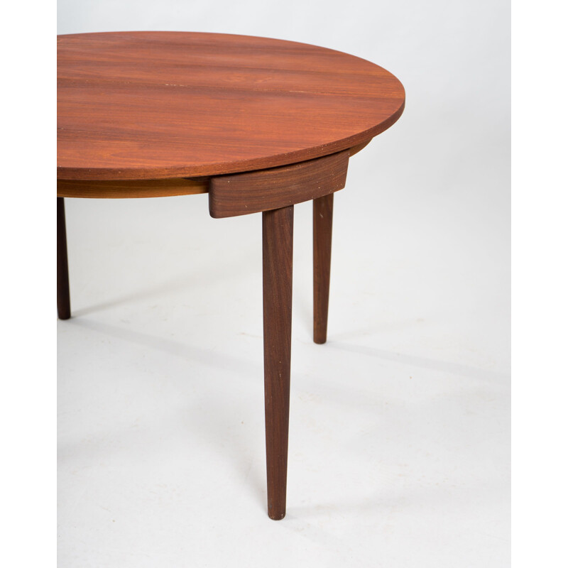 Vintage round teak dining table by Hans Olsen for Frem Røjle, Denmark 1960s