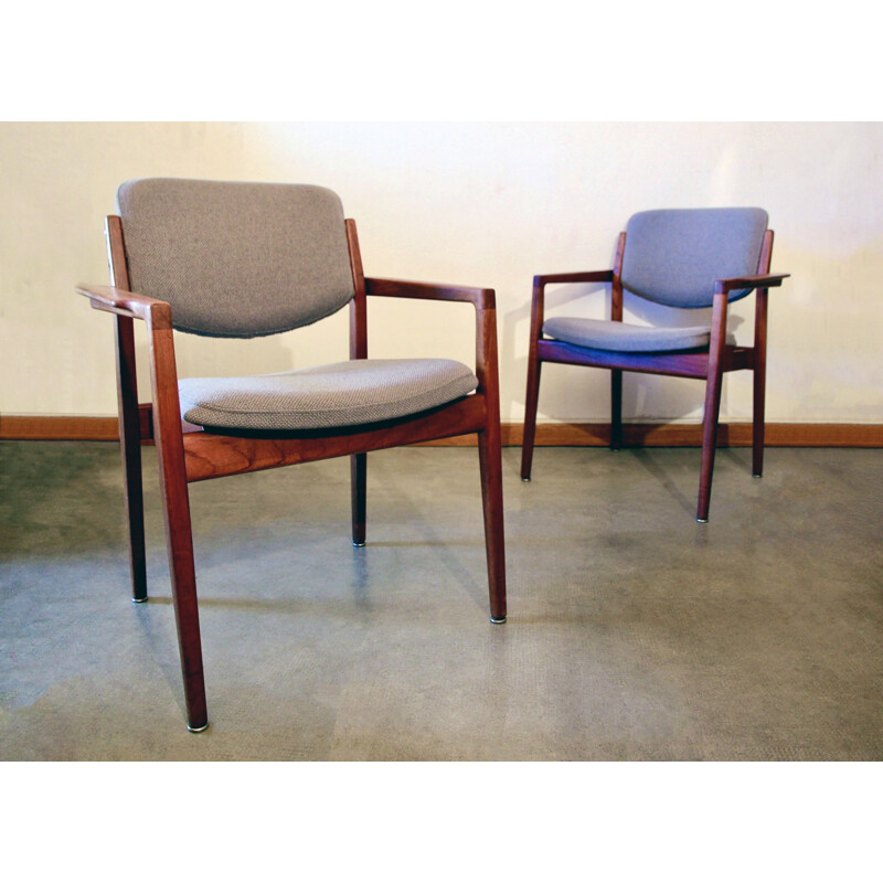 Pair of vintage armchairs model 196 by Finn Juhl for France and Søn, 1961s