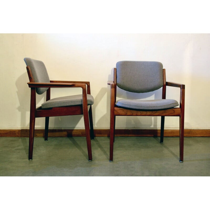 Pair of vintage armchairs model 196 by Finn Juhl for France and Søn, 1961s