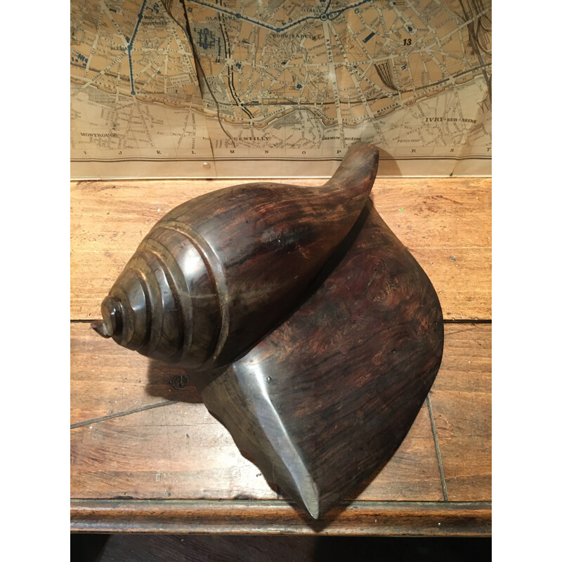 Vintage shell in carved wood