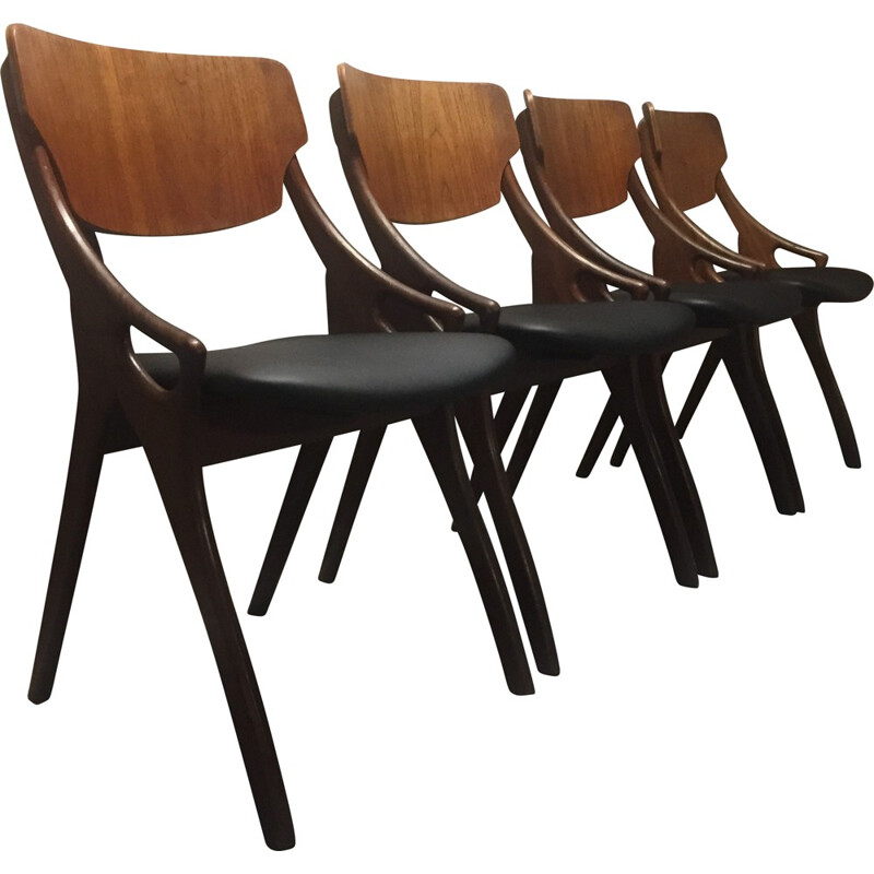 Set of 4 Mogens Kold dining chairs in teak, Arne HOVMAND-OLSEN - 1950s