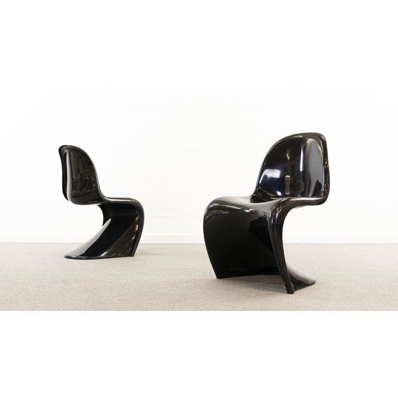 Pair of vintage Panton chairs in black by Verner Panton for Hermann Miller Fehlbaum, 1978