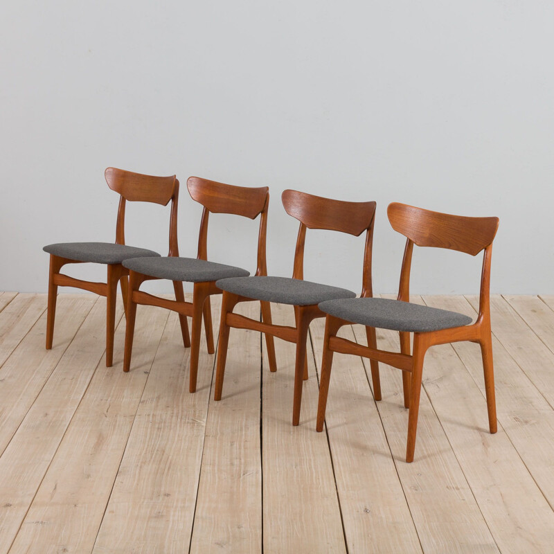 Set of 4 vintage danish teak chairs by Schønning & Elgaards, 1960s