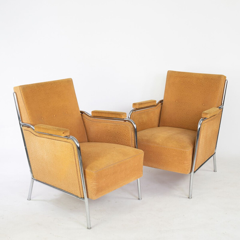 Conjunto de dos sillas y dos sillones de acero tubular de época, 1960