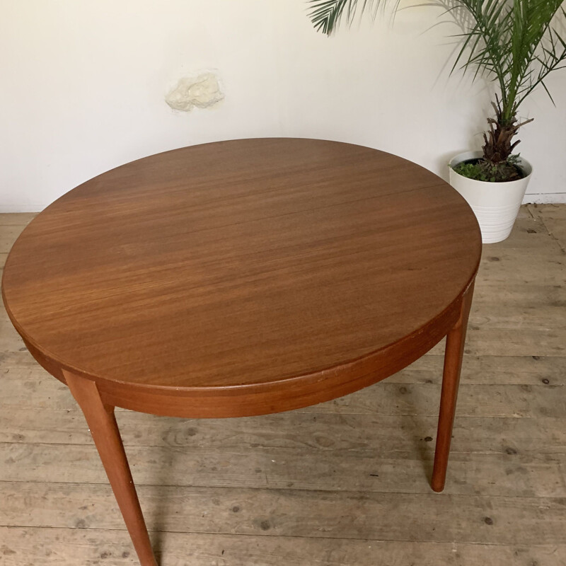 Scandinavian vintage round table in teak for Tricoire and Vecchione, 1960