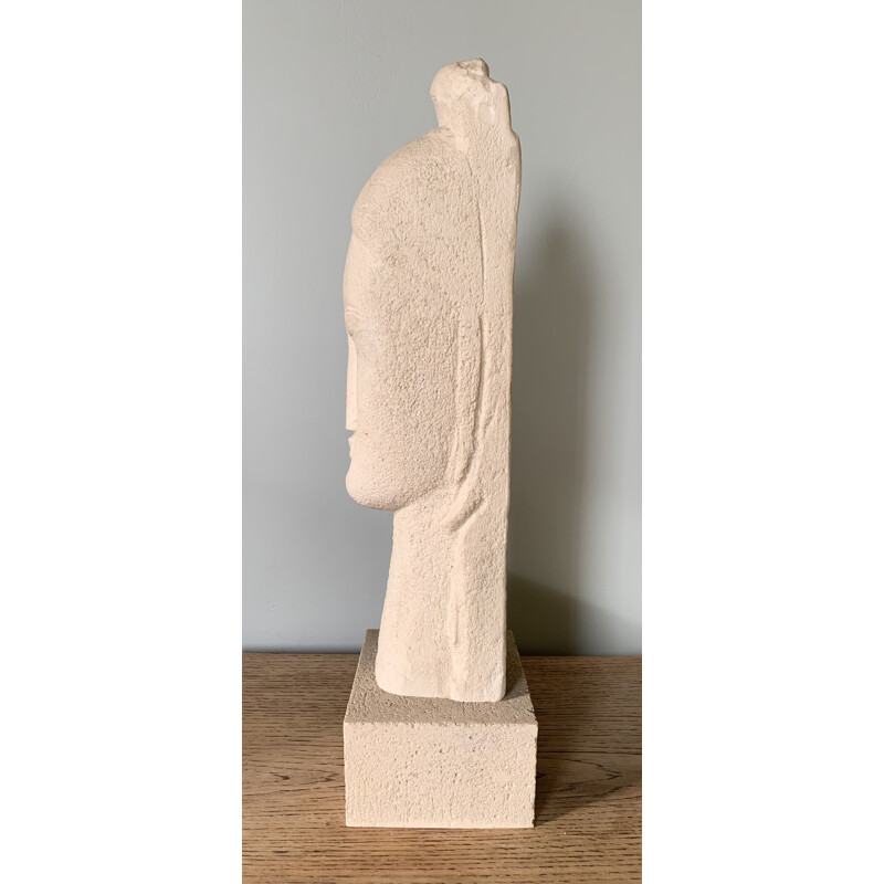 Vintage sculptuur van een vrouwenhoofd in steen en hars