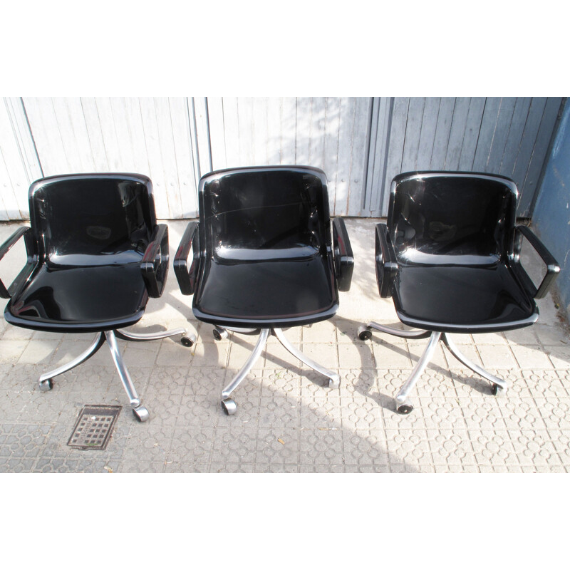 Set of three Tecno "Modus 4" chairs in nylon, Osvaldo BORSANI - 1970s