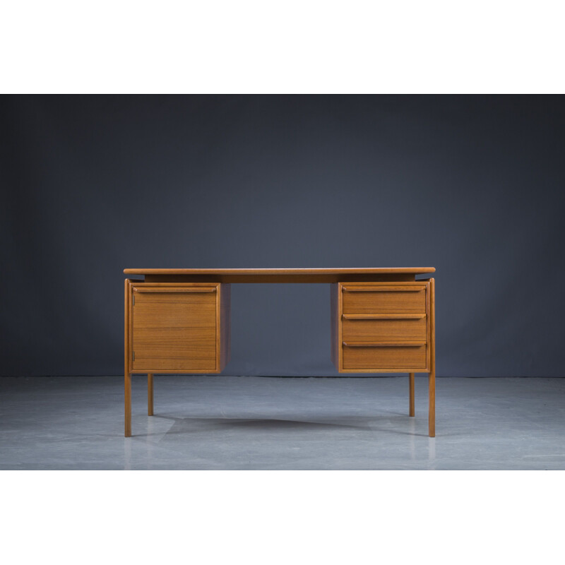 Mid-century teak desk by Gv Gaasvig for Gv Møbler, Denmark 1960s