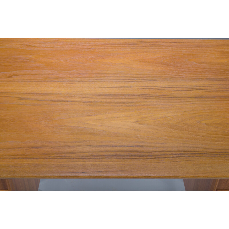 Mid-century teak desk by Gunnar Nielsen for Tibergaard, Denmark 1960s