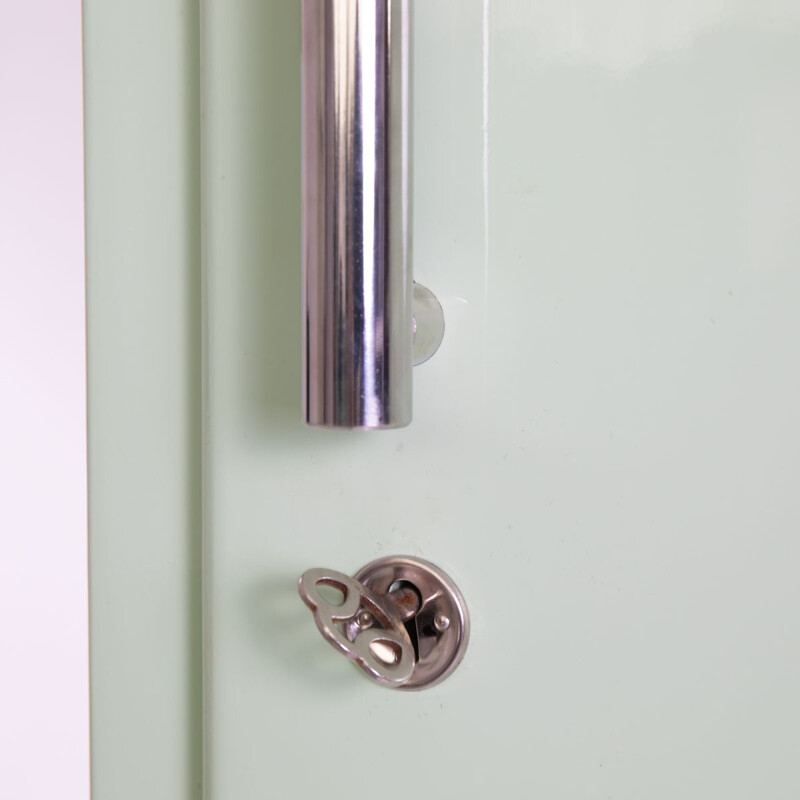 Mid-century bauhaus green lacquered wardrobe, 1930s 