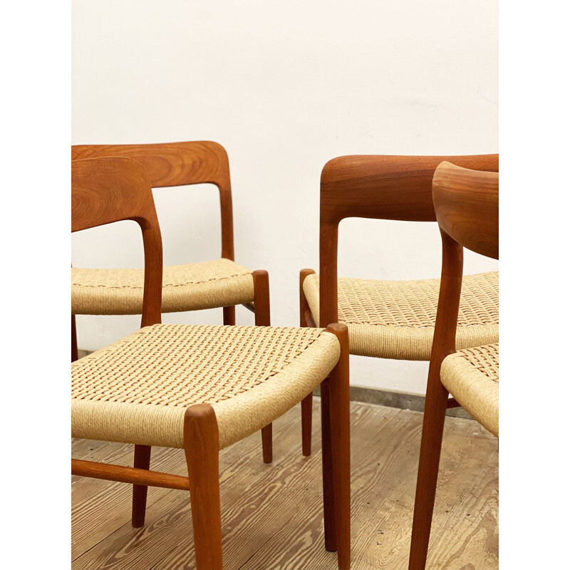 Set of 4 vintage teak dining chairs by Niels O. Møller, Denmark 1950s
