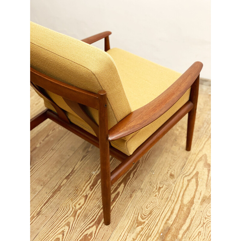 Poltrona o chaise longue vintage in teak di Grete Jalk per la Francia