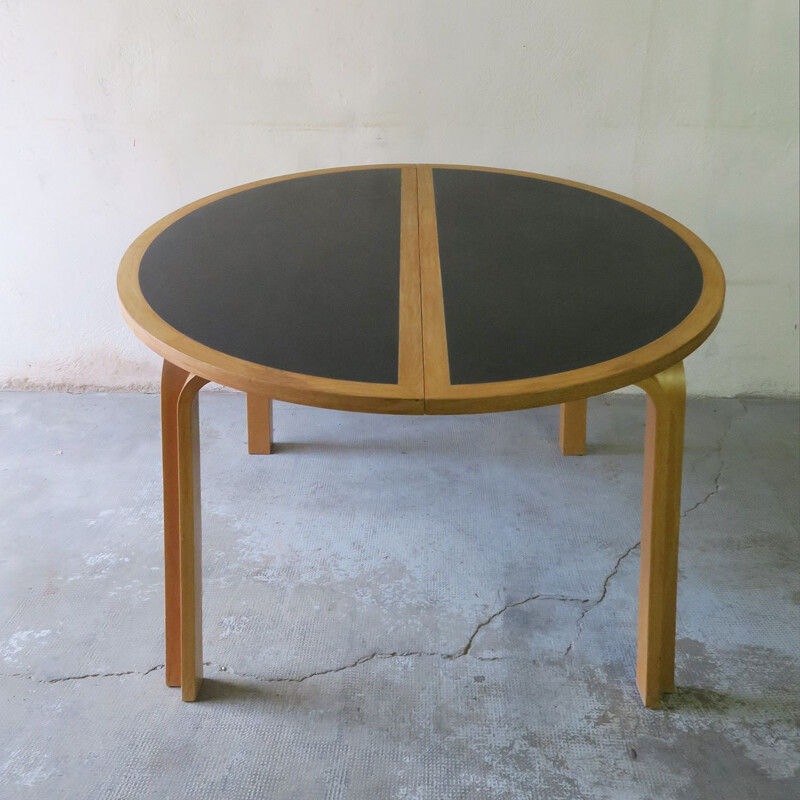 Scandinavian vintage table by Rud Thygesen and Johnny Sørensen for Magnus Olesen, Denmark