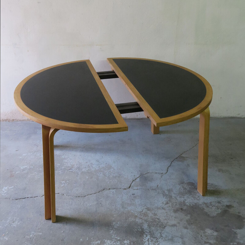 Scandinavian vintage table by Rud Thygesen and Johnny Sørensen for Magnus Olesen, Denmark