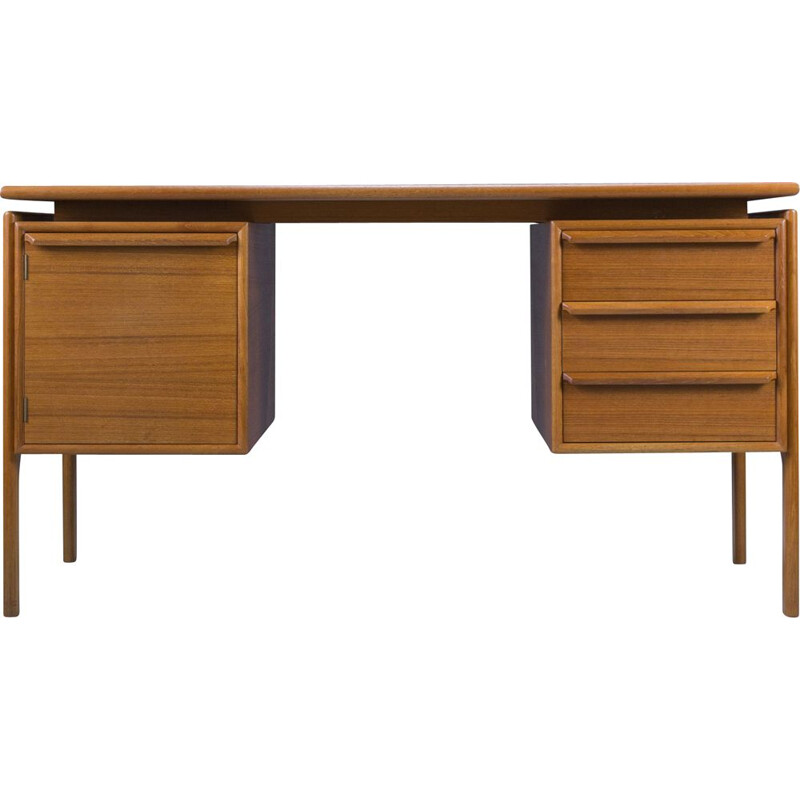 Mid-century teak desk by Gv Gaasvig for Gv Møbler, Denmark 1960s