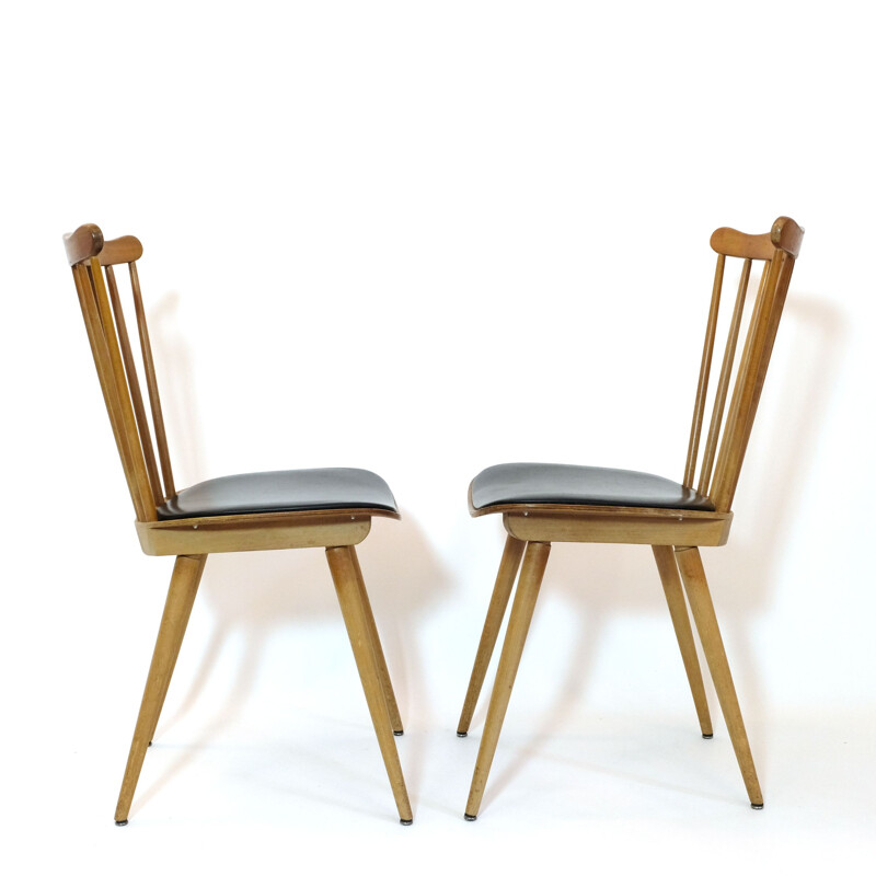 Paire de chaises vintage en hêtre et simili cuir noir "Menuet" par Baumann, 1960