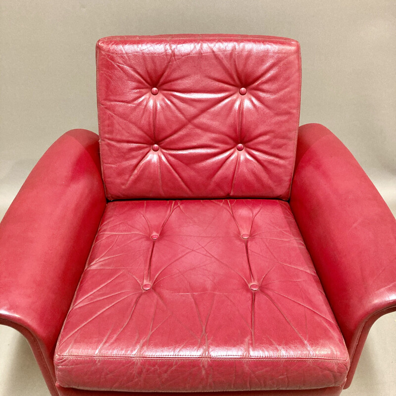 Vintage red leather armchair, 1950