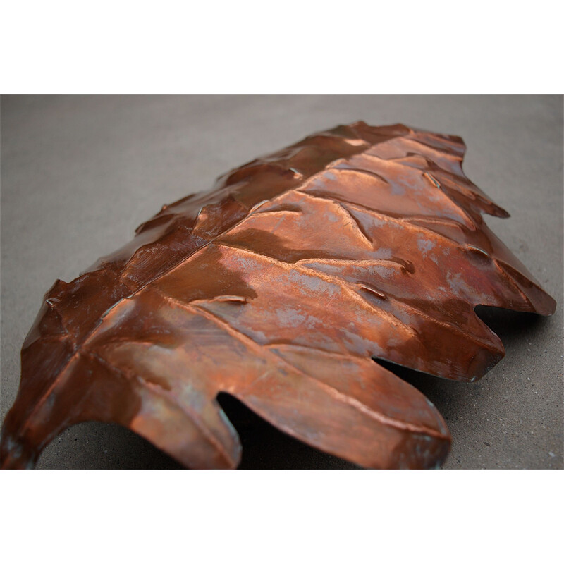 Vintage wall lamp with leaves in solid copper, Germany 1970