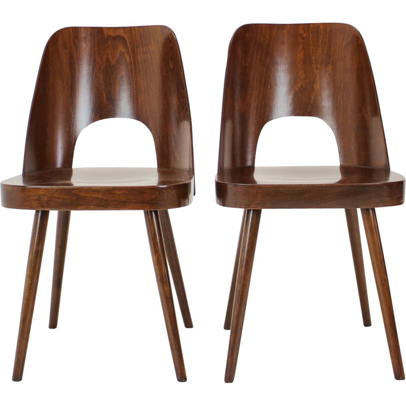 Pair of vintage wood dining chairs by Oswald Haerdtl, Czechoslovakia 1962