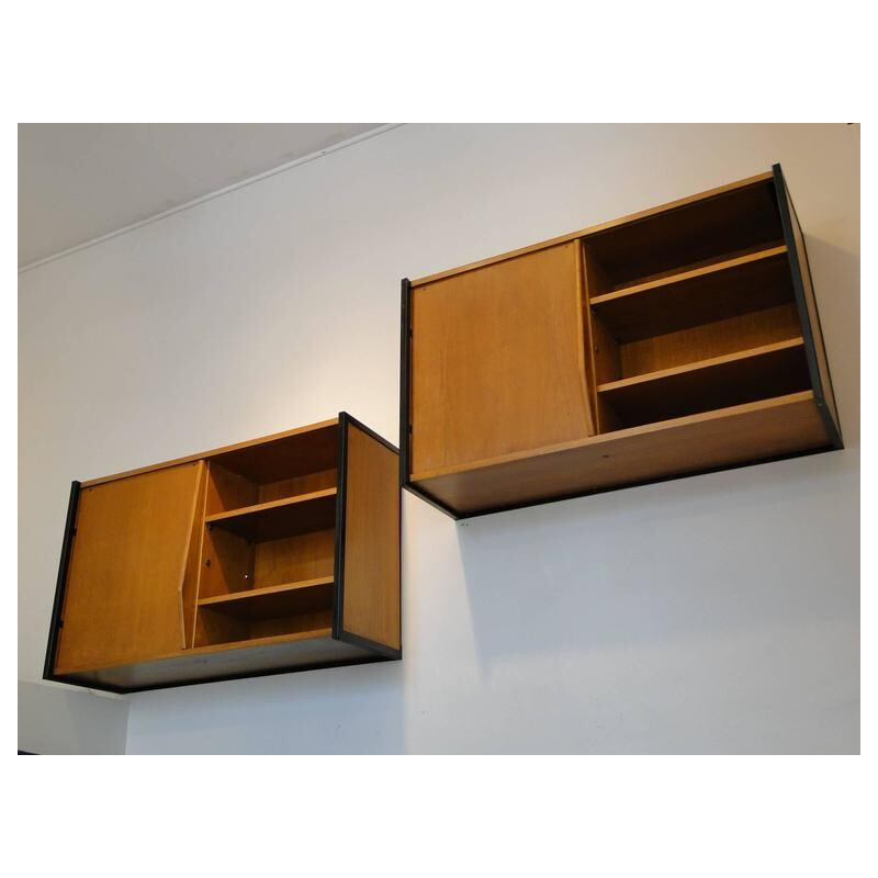 Pair of wall shelves in oak - 1950s