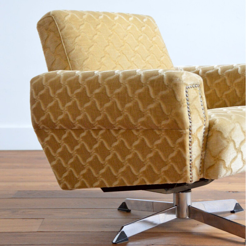 Vintage conference swivel armchair, 1950-1960