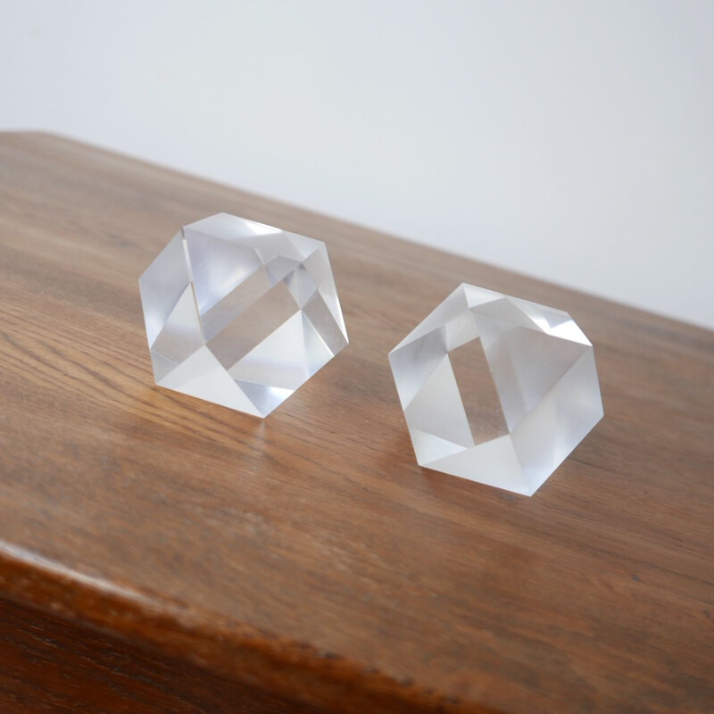 Pair of vintage geometric scientific shapes in Plexiglas, The Netherlands 1970