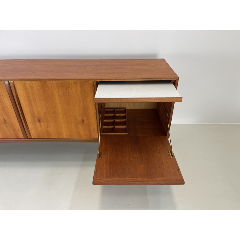 Vintage McIntosh teak sideboard, Schotland 1960s