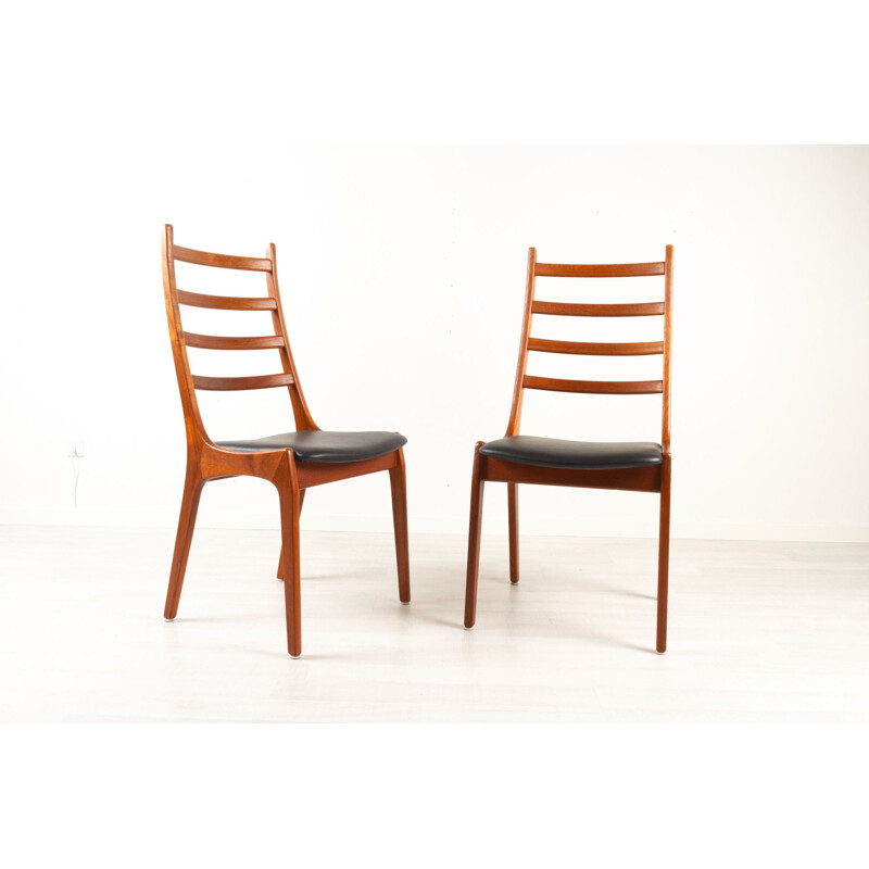 Set of 4 vintage Danish high-back teak dining chairs by Korup Stolefabrik, 1960s