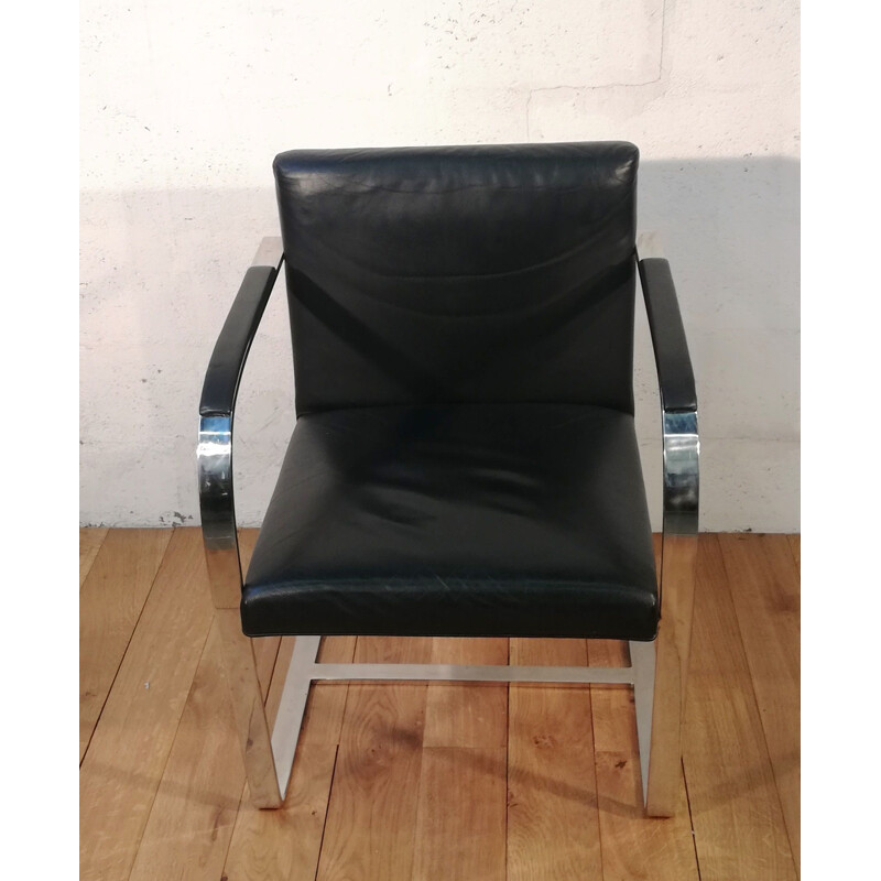 Fauteuil vintage en acier chromé et en cuir noir