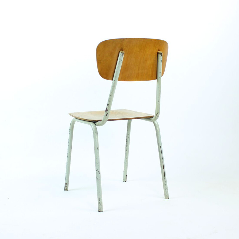 Silla escolar vintage de metal y madera contrachapada de Kovona, Checoslovaquia 1960