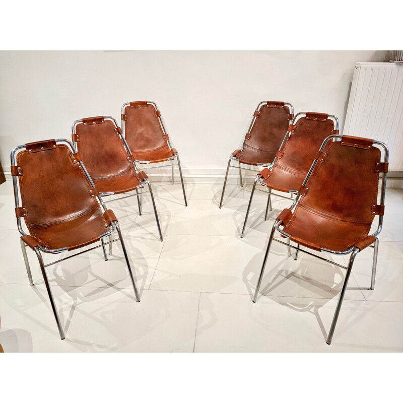 Lot de 6 chaises vintage en cuir de peau de vache par Charlotte Perriand pour Les Arcs