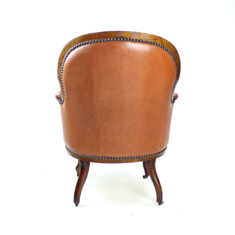 Vintage cognac leren en notenhouten fauteuil, Tsjechoslowakije 1940