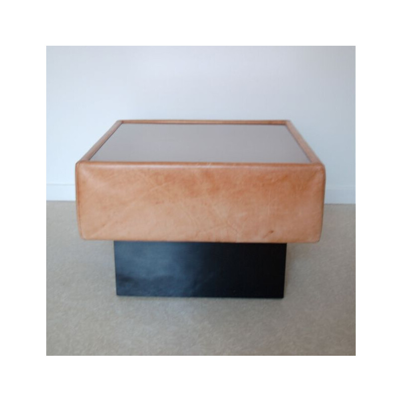 Square vintage coffee table in leather and glass by De Sede, 1970s