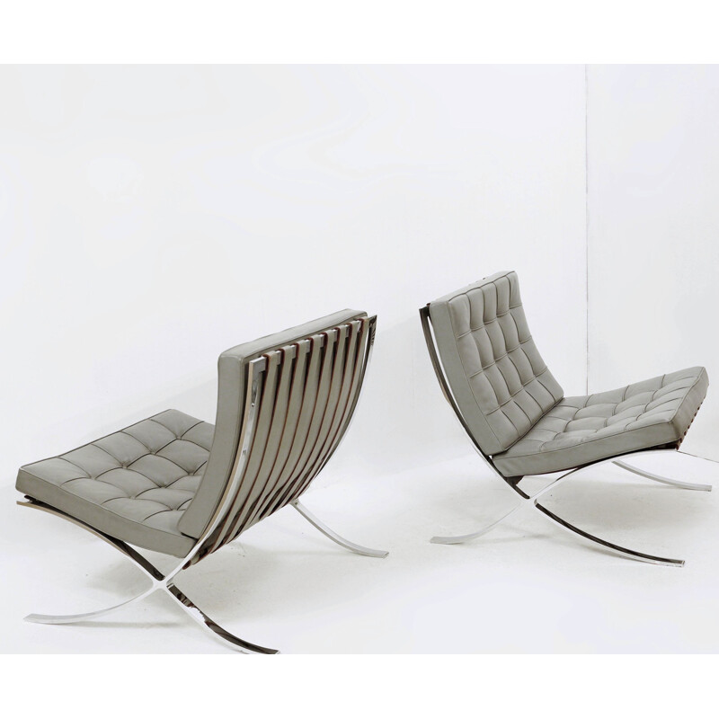 Vintage grey leather armchairs by Ludwing Mies van der Rohe for Knoll, 1980