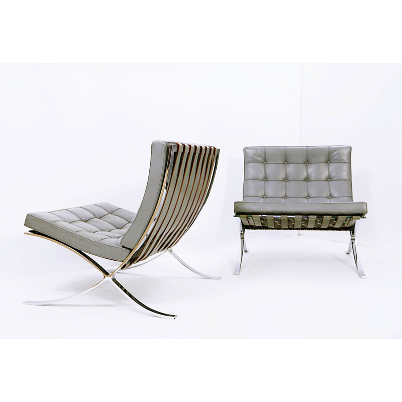 Vintage grey leather armchairs by Ludwing Mies van der Rohe for Knoll, 1980