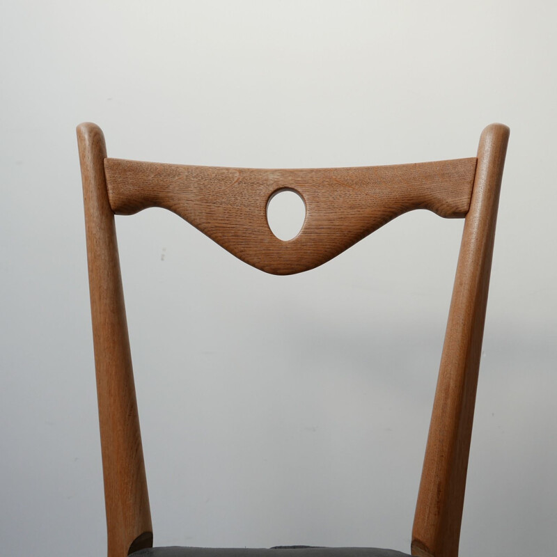 Juego de 6 sillas de roble vintage de Guillerme et Chambron, Francia 1960
