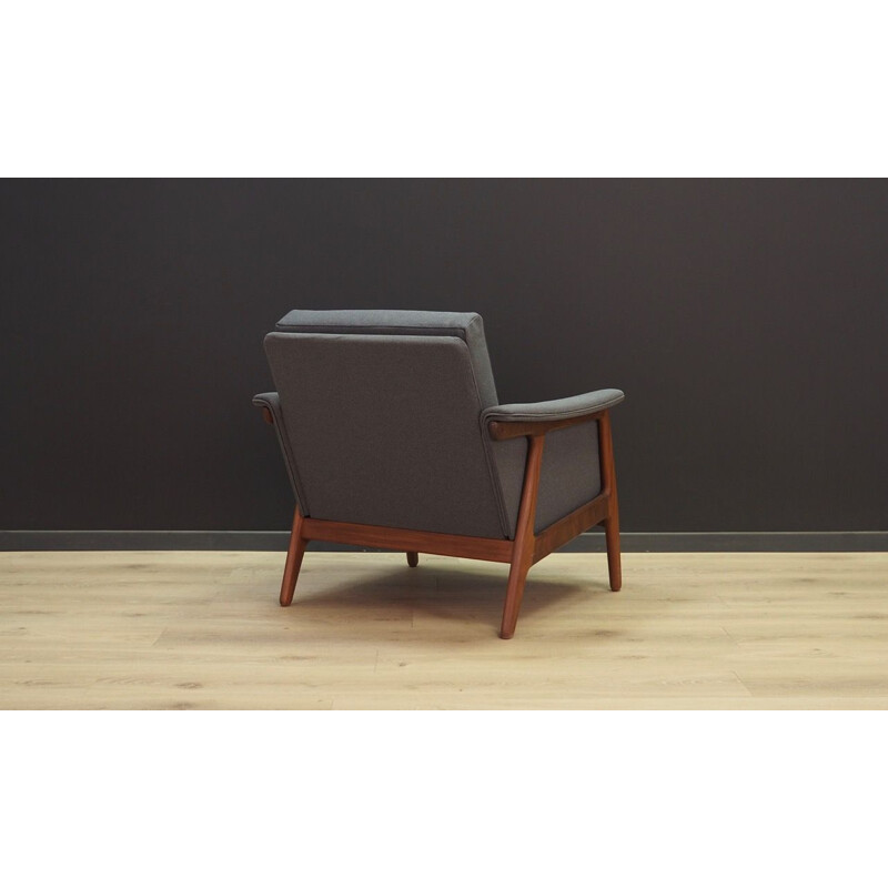 Dänischer Vintage-Sessel mit grauem Stoffbezug, 1960-1970