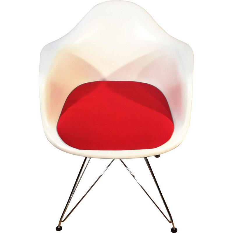 Dar vintage armchair by Charles & Ray Eames for Vitra