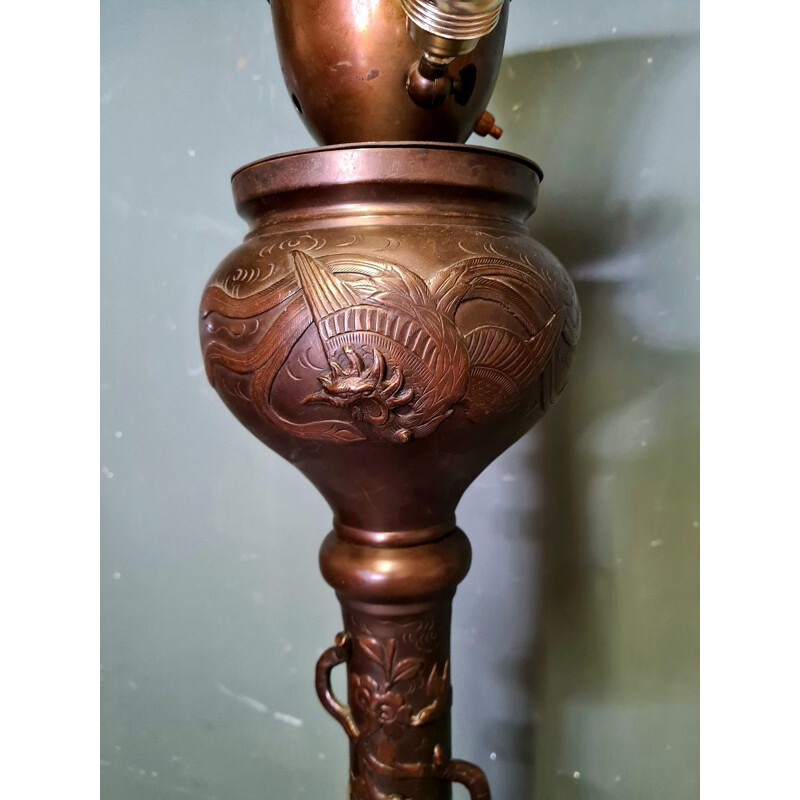 Lámpara de pie japonesa vintage de bronce