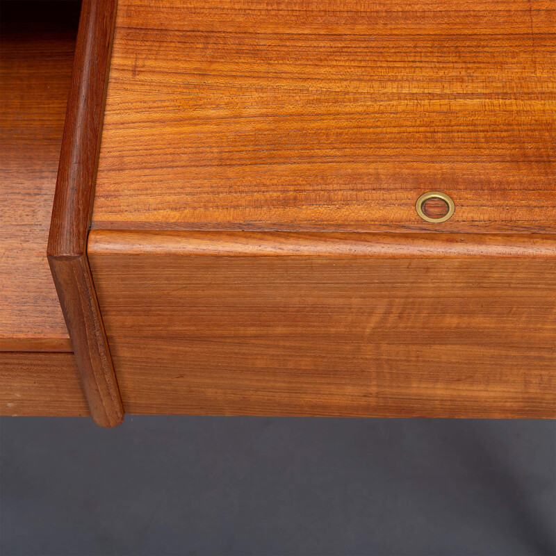 Vintage dressing table in teak by Melvin Mikkelsen