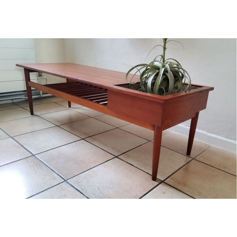 Vintage coffee table with planter, 1960