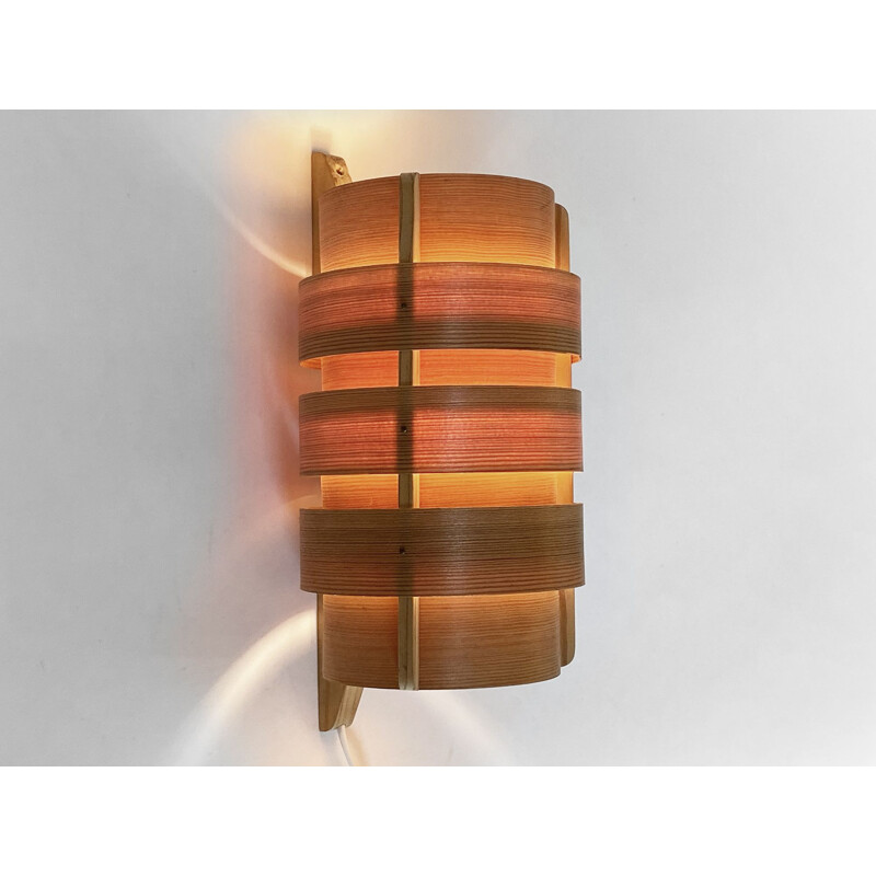 Pine veneer vintage wall lamp V280 by Hans-Agne Jakobsson for Ellysett, Sweden 1960s