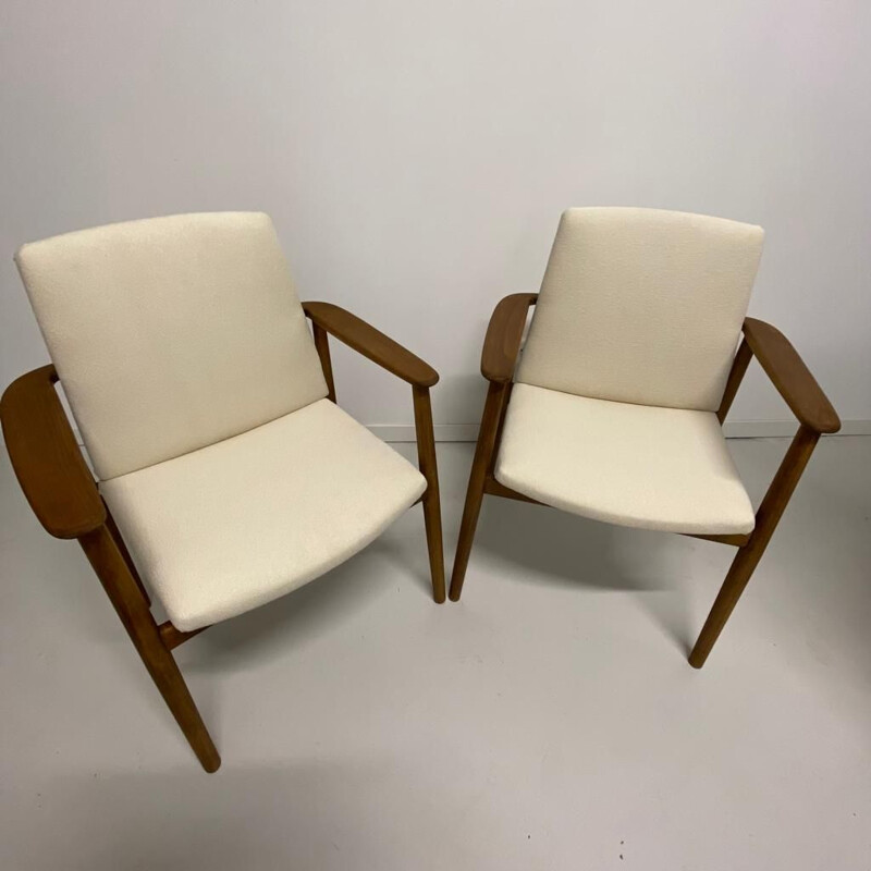 Pair of vintage oak armchairs by Børge Mogensen for Søborg møbelfabrik, Denmark 1960