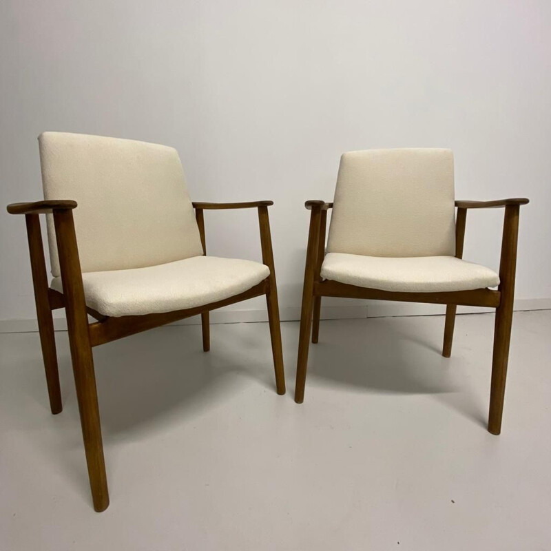 Pair of vintage oak armchairs by Børge Mogensen for Søborg møbelfabrik, Denmark 1960