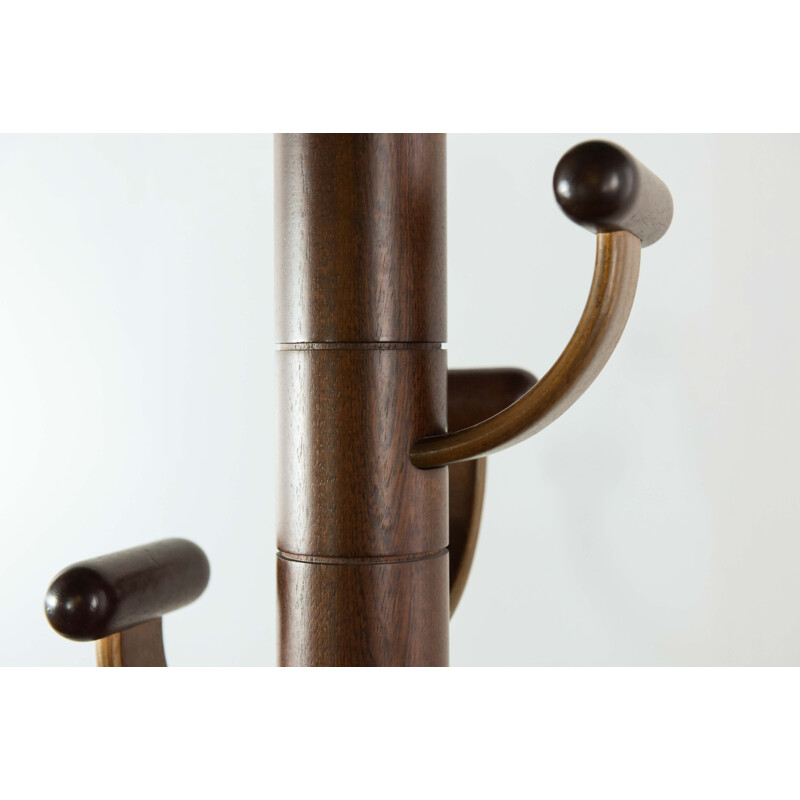Vintage coat rack in wood with rotating upper part