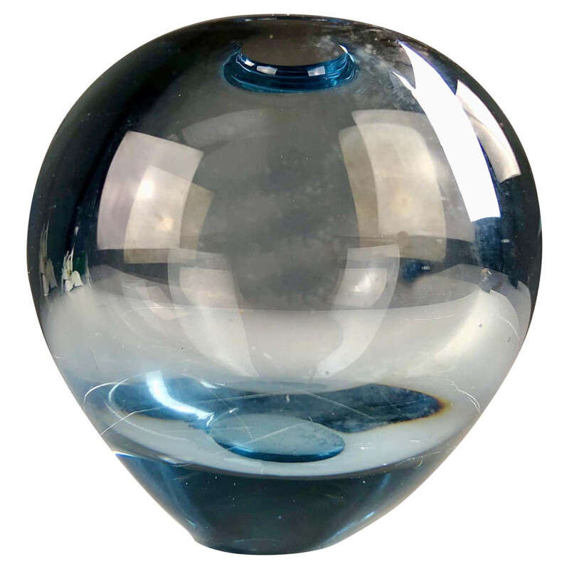 Vintage hand-blown glass vase by Per Lütken for Holmegaard, Denmark 1950